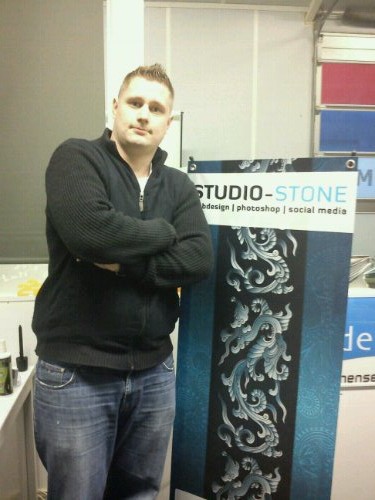 App geinstalleerd Studio Stone
